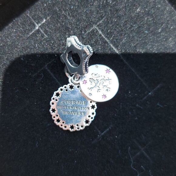 925 Silver Gryffindor Harry Potter Charm - Picture 4 of 7